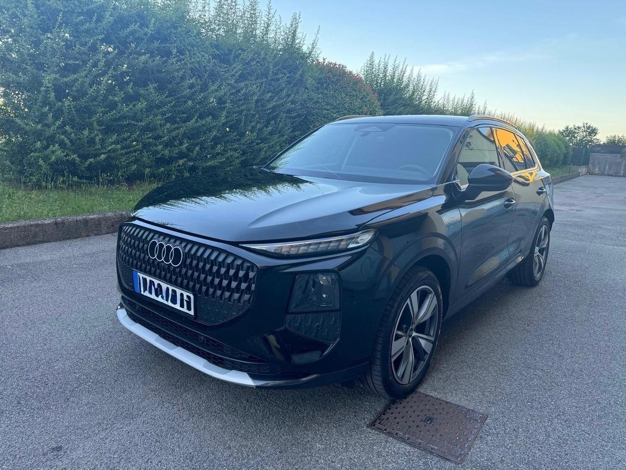 Audi Q3 35 TDI S tronic Business Advanced