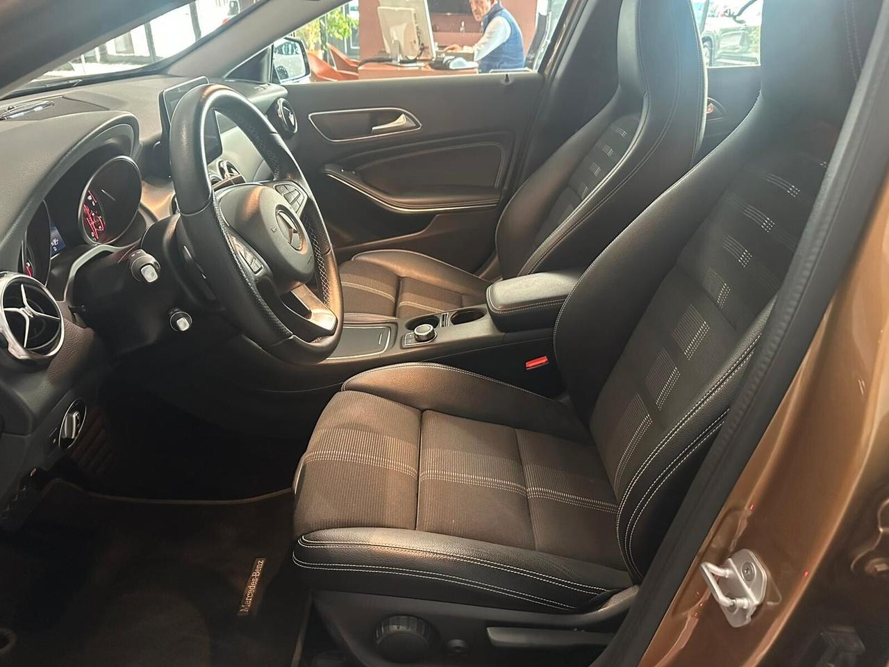 Mercedes-benz GLA 200 d Automatic Premium