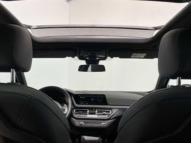 BMW Serie 1 118d 5p. Msport