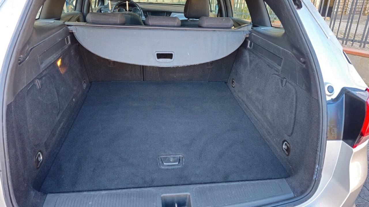 OPEL ASTRA SPORT TOURER ST 1.6 CC CDTI 136 CV 2019 BUSINESS S&S MT6 € 7.900,00