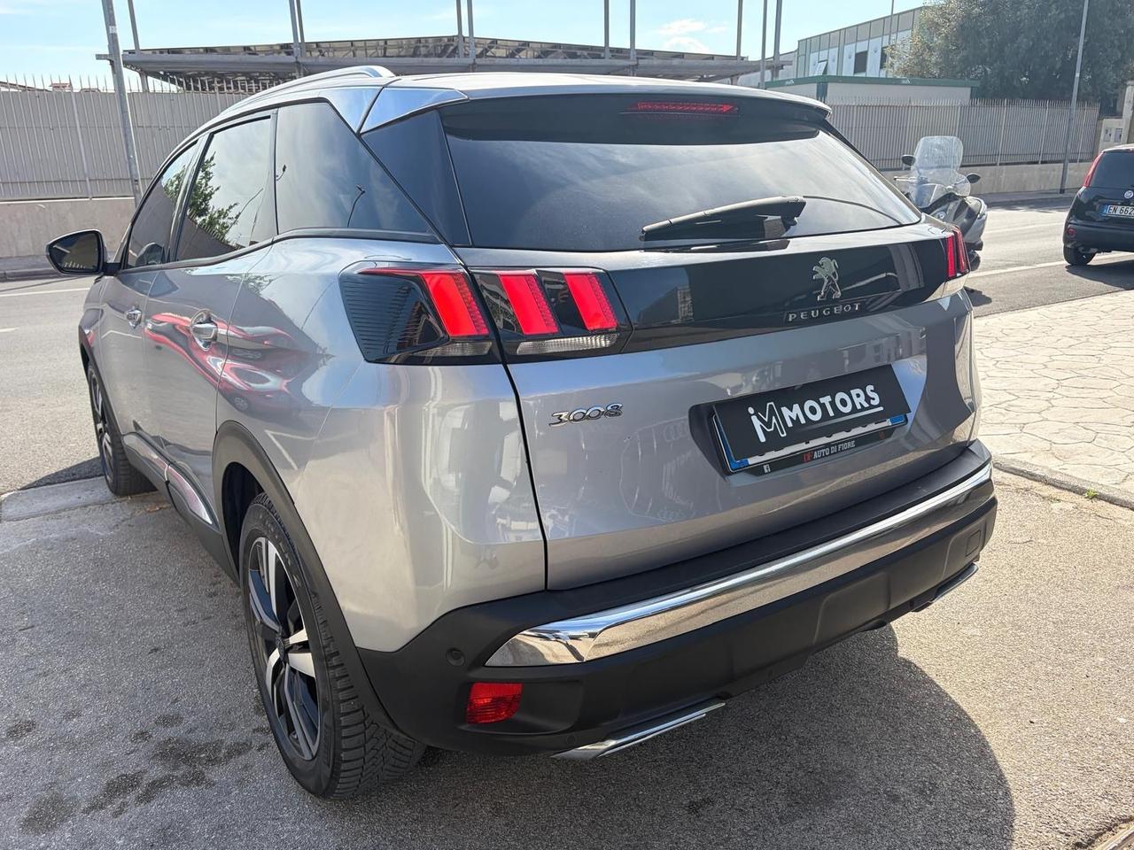 Peugeot 3008 BlueHDi 130 S&S EAT8 Allure