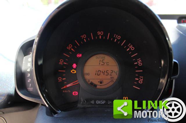TOYOTA Aygo 1.0 VVT-i 69 CV 5 porte x-play Unico Proprietario