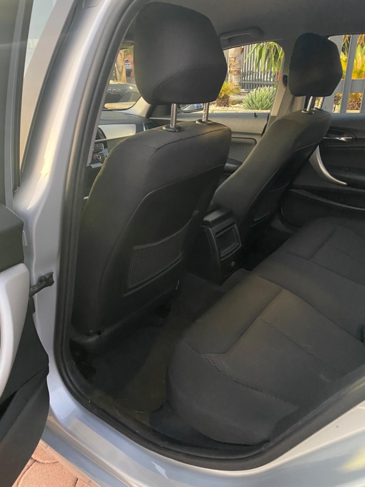 Bmw 118 118d 5p. Advantage 09/2019