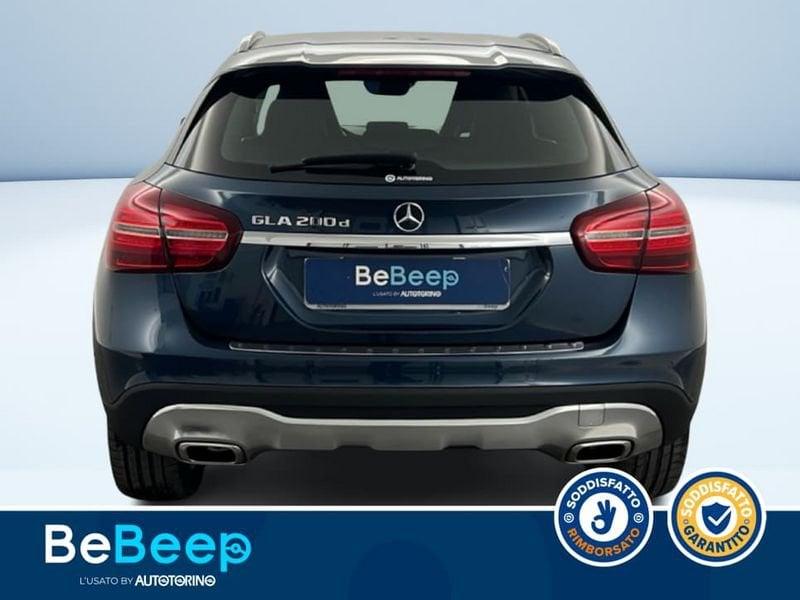 Mercedes-Benz GLA 200 D SPORT AUTO