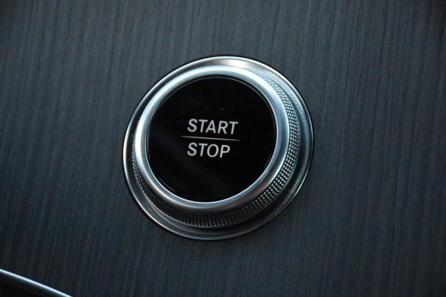 MERCEDES-BENZ EQE 350 4MATIC AMG Line Premium *22"*AIRMATIC*NIGHT*