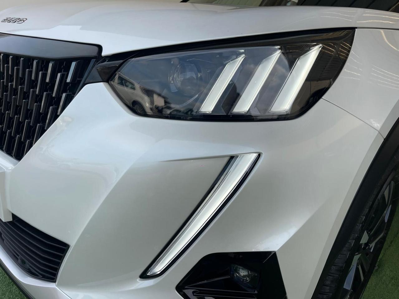 PEUGEOT 2008 1.5 DIESEL 130CV GT LINE