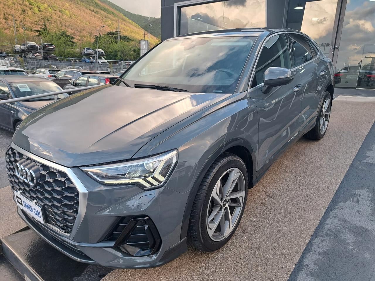 AUDI Q3 SPB 2.0 TDI 150 CV BUSINESS S-TRONIC