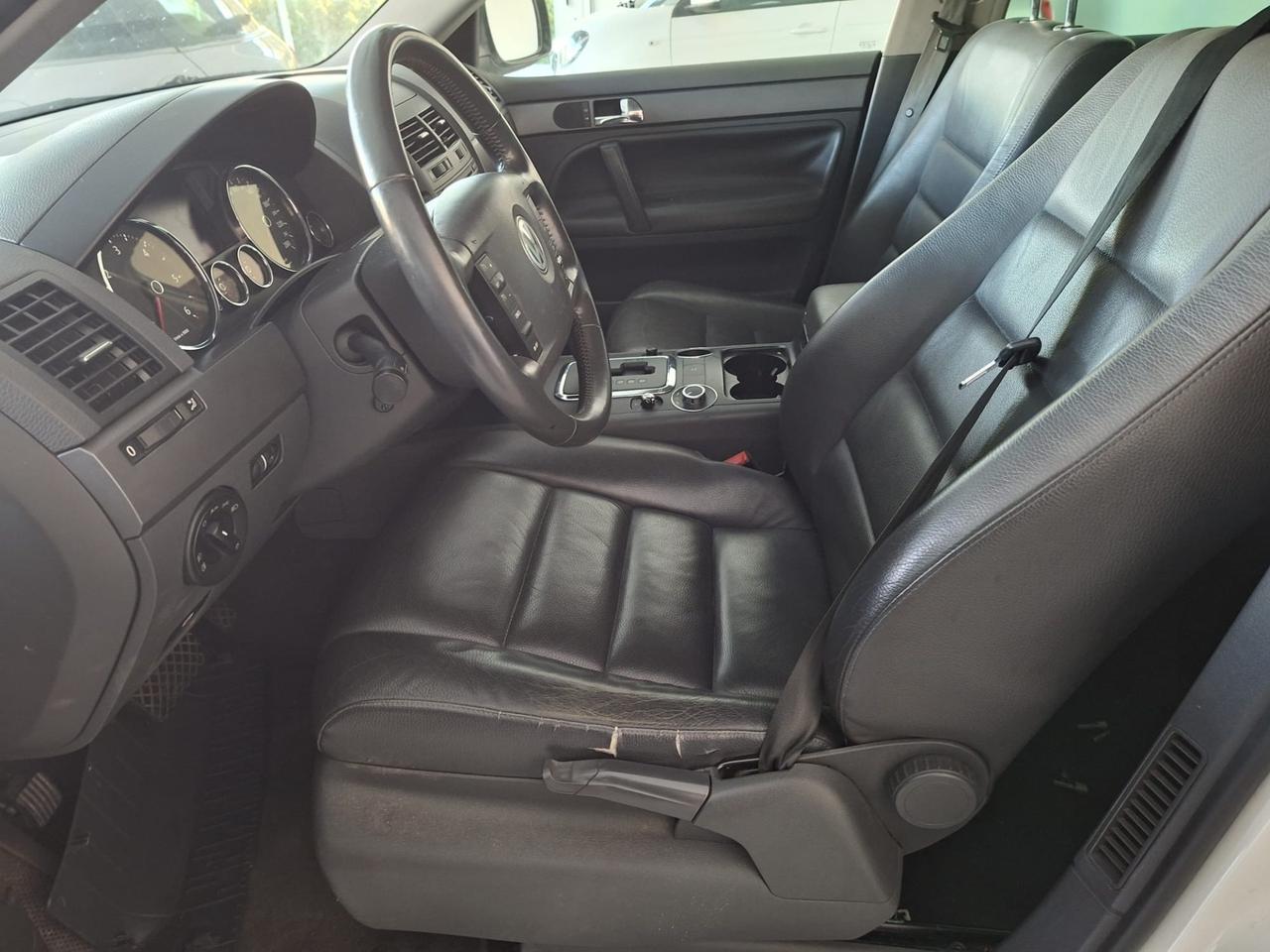 Volkswagen Touareg 2.5 R5 TDI DPF tiptronic Exclusive