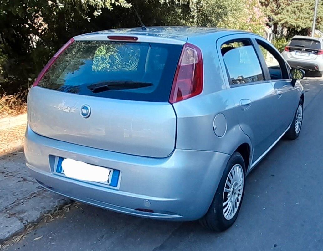 Fiat Grande Punto 1.3 MJT 75 CV 5 porte Active