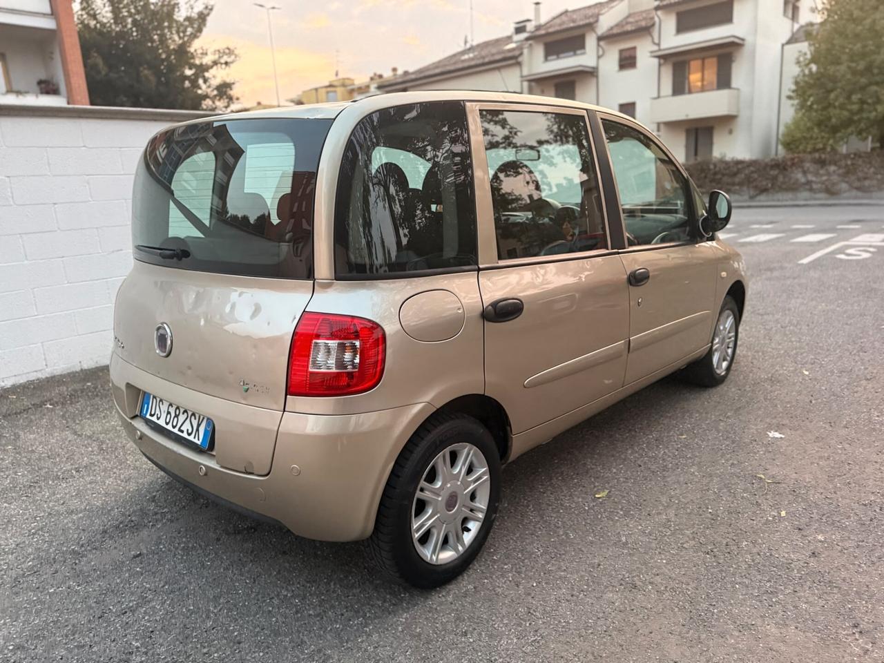 Fiat Multipla 1.6 16V Natural Power Emotion
