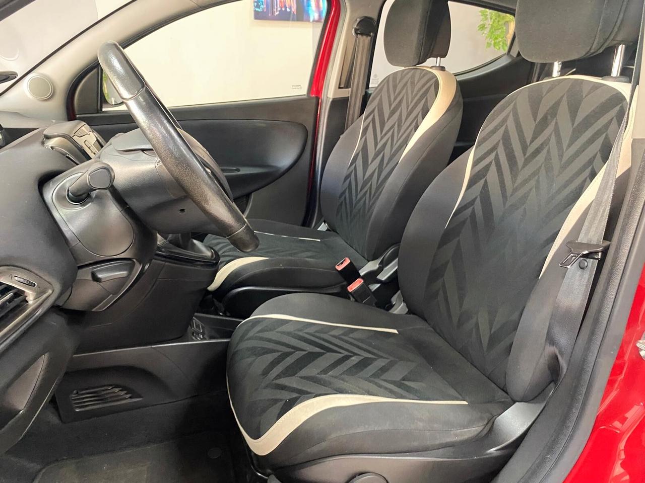 Lancia Ypsilon 1.3 MJT 16V 95 CV 5 porte S&S Gold