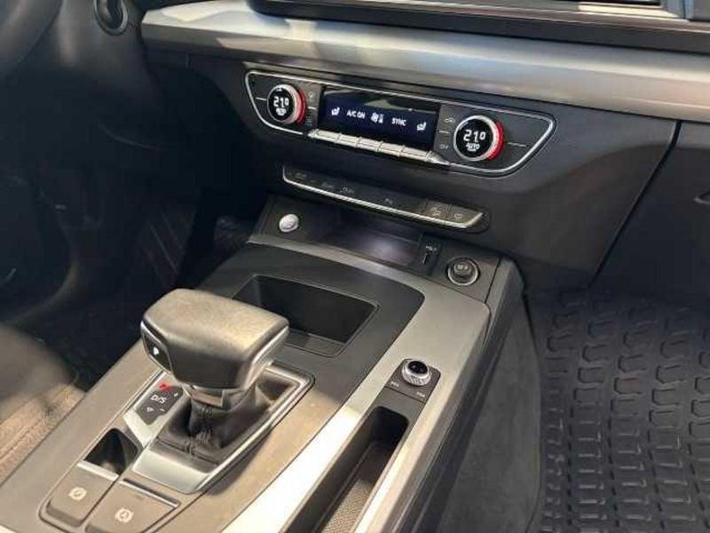 Audi Q5 II 2020 40 2.0 tdi mhev 12V Business Advanced quattro s-tronic
