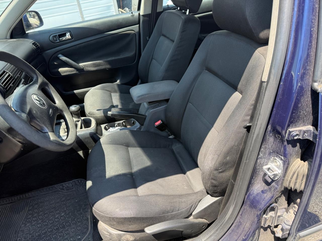 Volkswagen Passat 1.9 TDI/130 CV cat Var. T.line