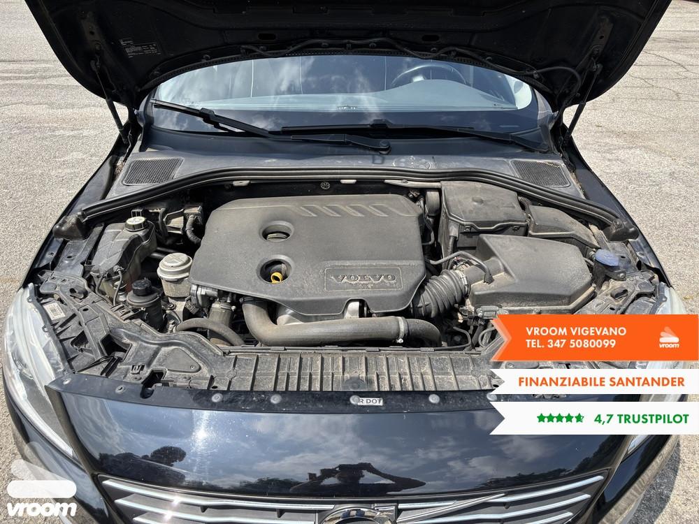 VOLVO V60 (2010-2018) V60 D2 1.6 R-design Momentum