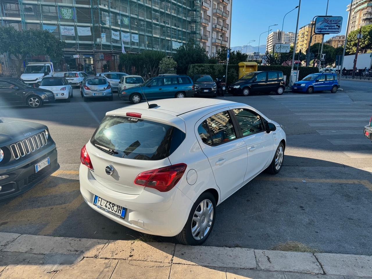 Opel Corsa 1.4 90CV GPL Tech 5 porte b-Color