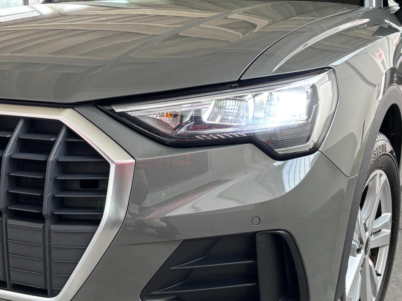 Audi Q3 35 TDI S line edition