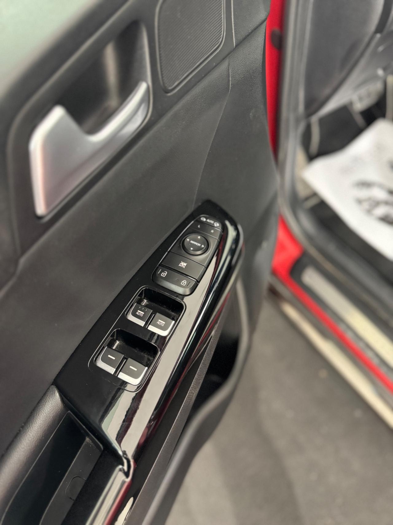 Kia Sportage 2.0 CRDI 185 CV AT8 AWD Mild Hybrid 48V GT Line TETTO PANORAMICO