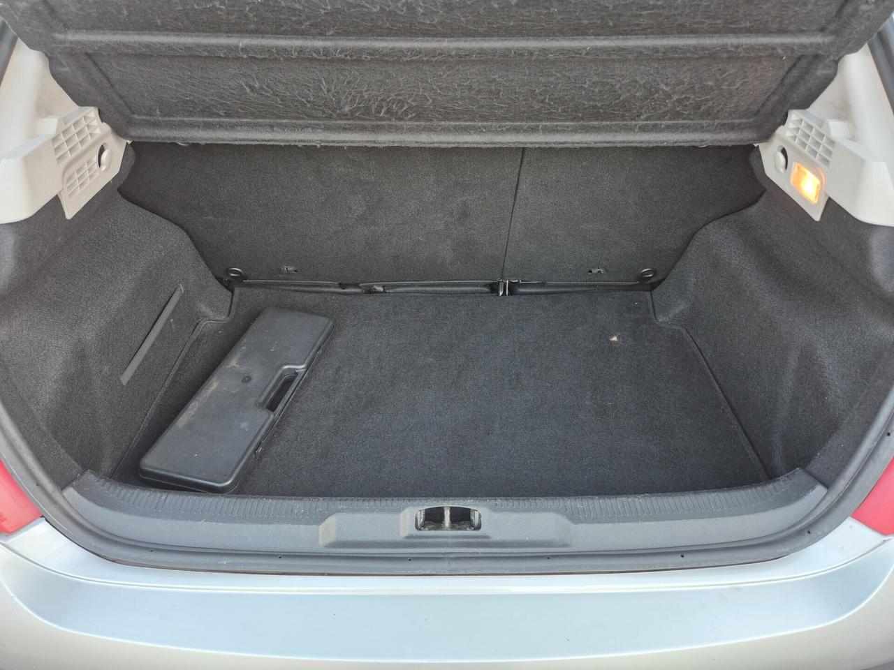 Peugeot 207 1.4 88CV 5p. neopatentati