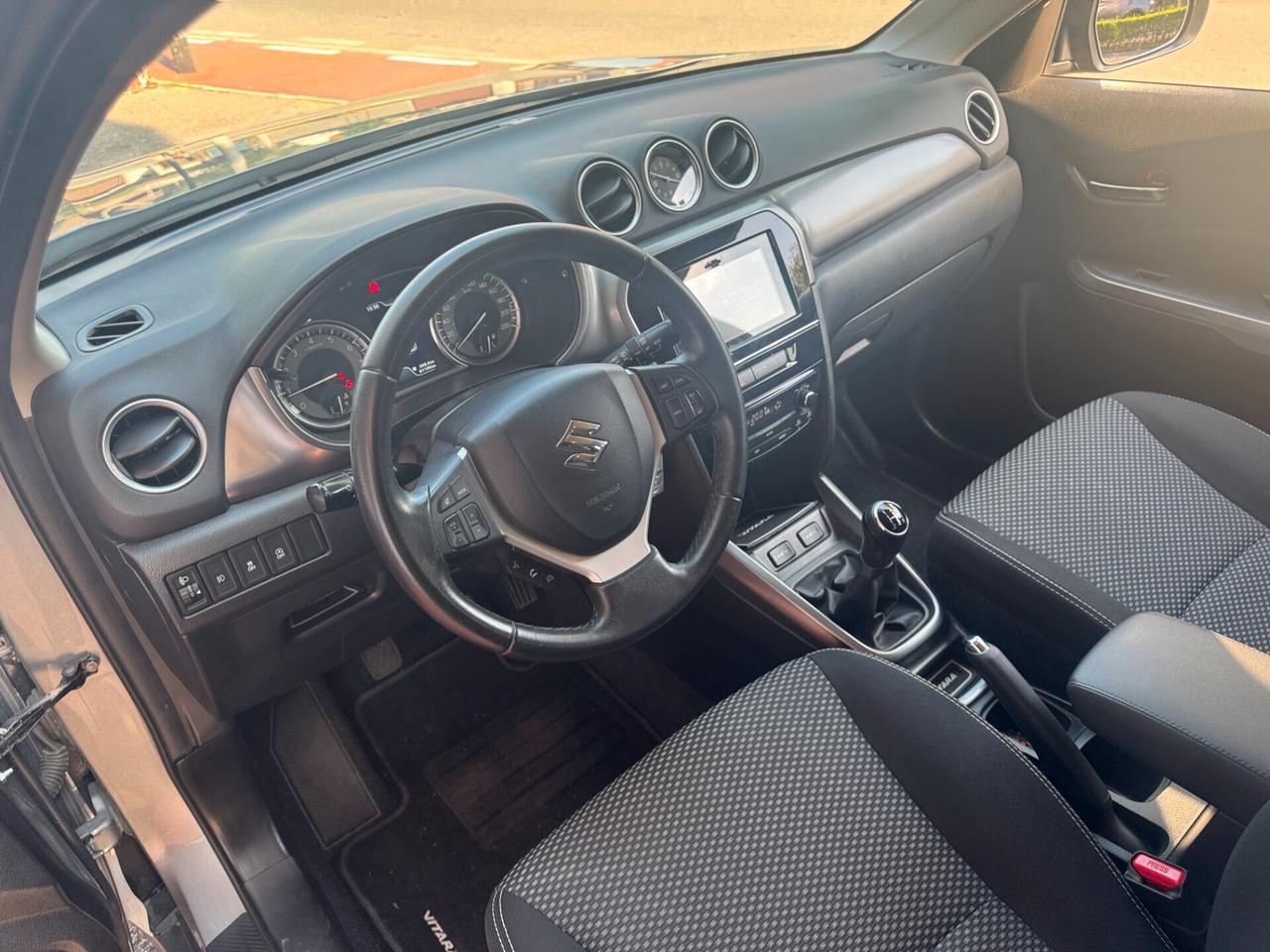 SUZUKI Vitara 1.0 Boosterjet Starview ** UNICO PROPRIETARIO **