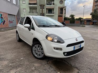2016 Fiat Punto 1.4 8V 5 porte Natural Power Lounge