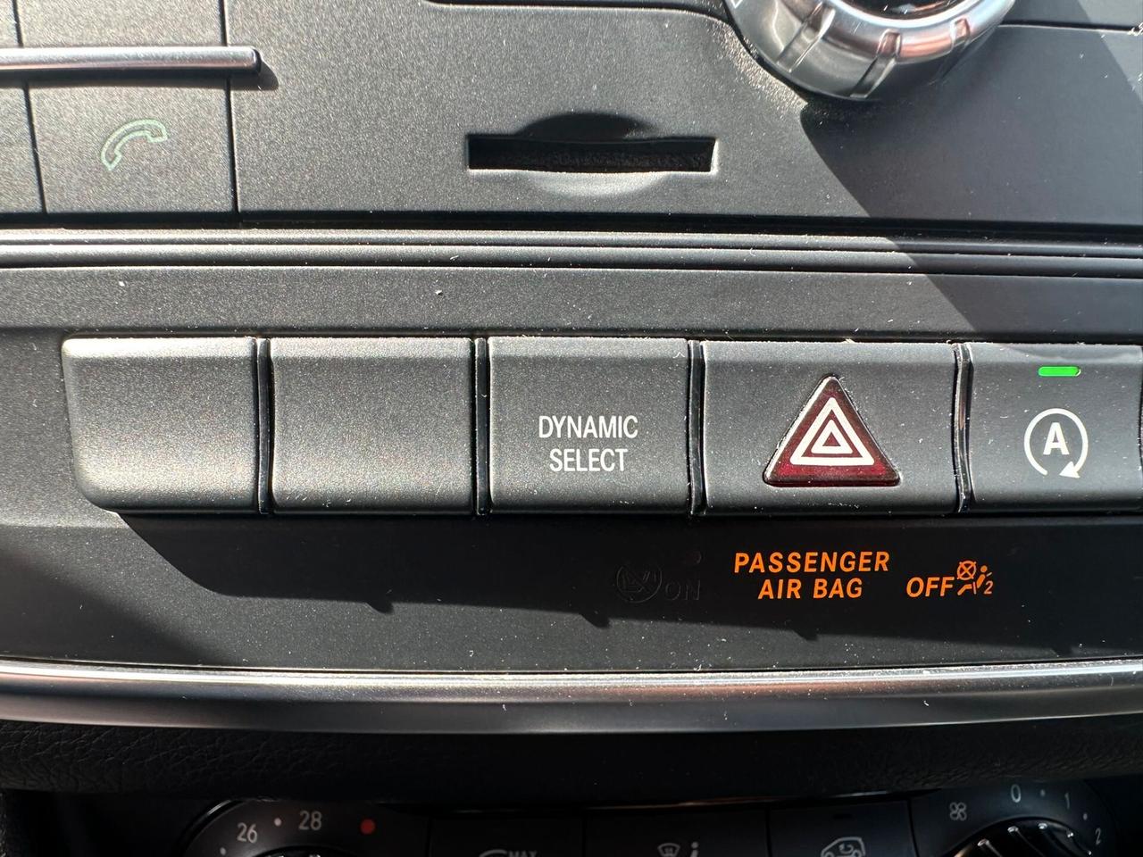 Mercedes-benz GLA 180 Premium