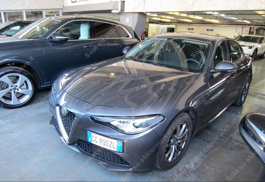 Alfa Romeo Giulia 2.2 Turbodiesel 190 CV AT8 Business Navi PREZZO REALE UNIPRO IVA DEDUCIBILE