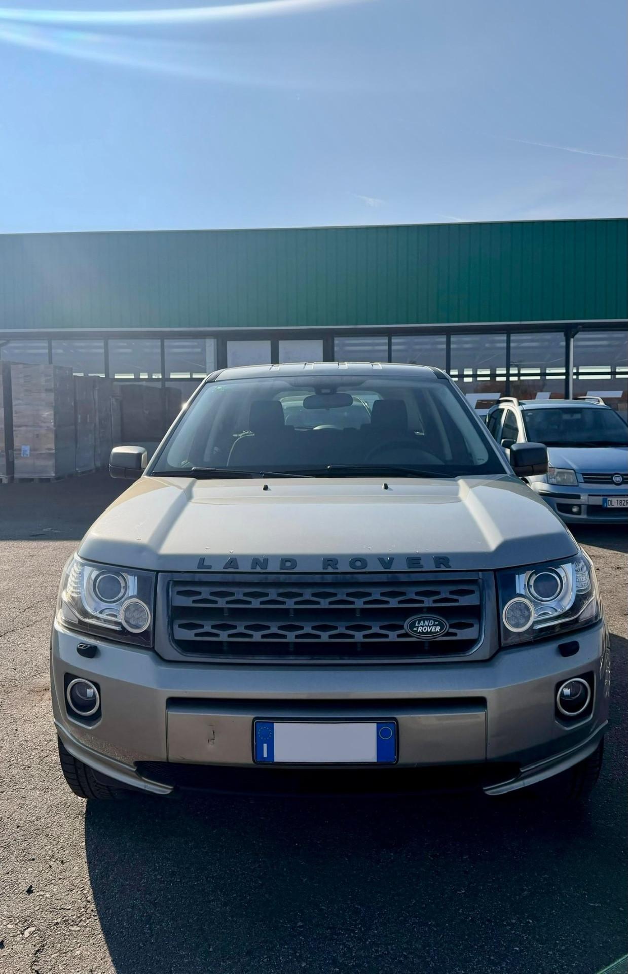 Land Rover Freelander 2.2 TD4 SW HSE
