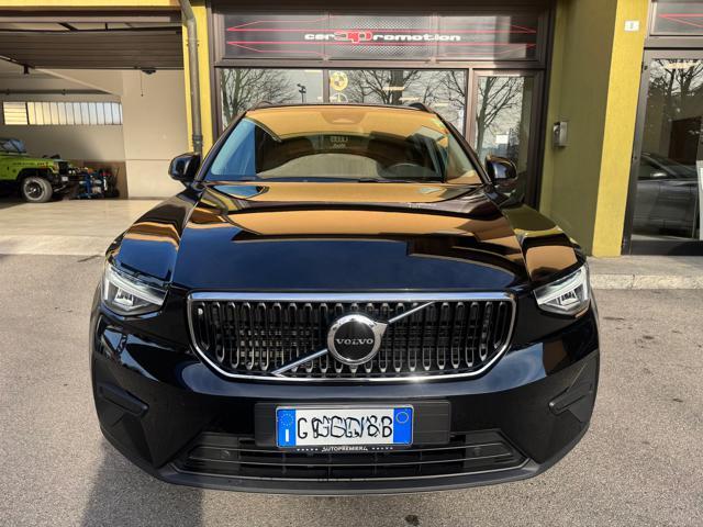 VOLVO XC40 B3 automatico Core