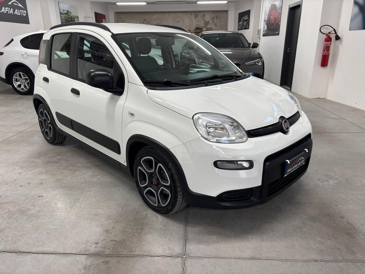 Fiat Panda 1.0 FireFly S&S Hybrid Sport