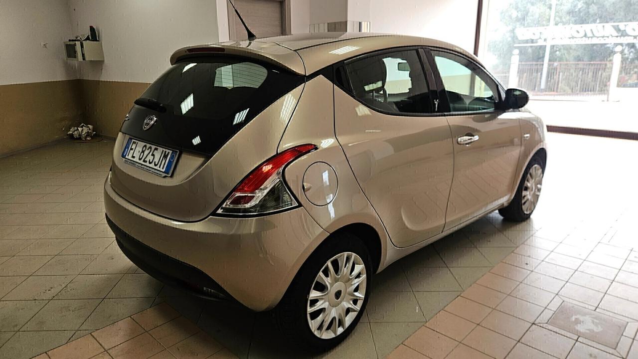 Lancia Ypsilon 1.3 MJT 16V 95 CV 5 porte S&S Gold