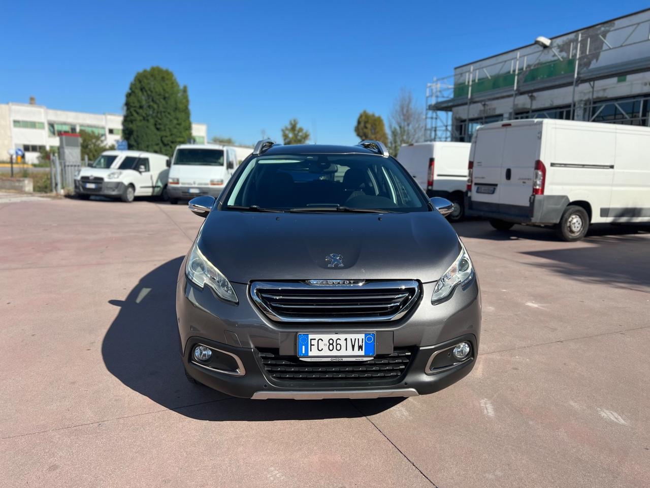 Peugeot 2008 BlueHDi 120 S&S Allure