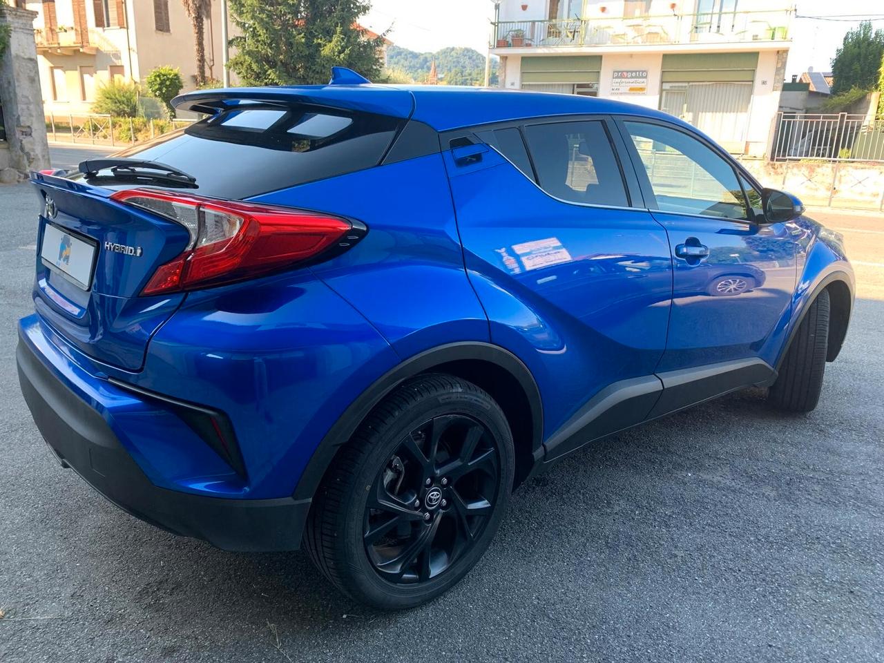 Toyota C-HR 1.8 HV Trend