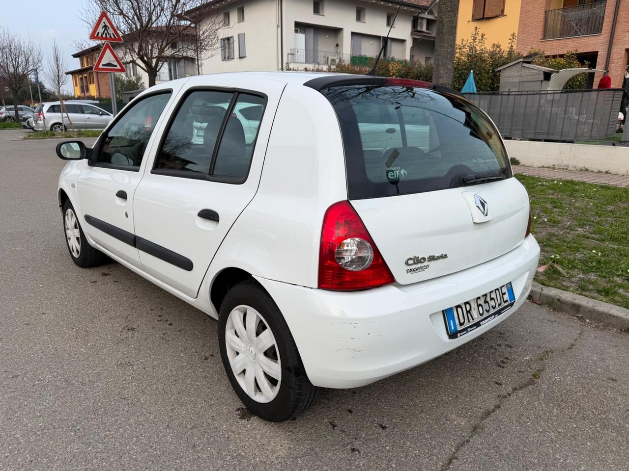 Renault Clio storia gel della casa