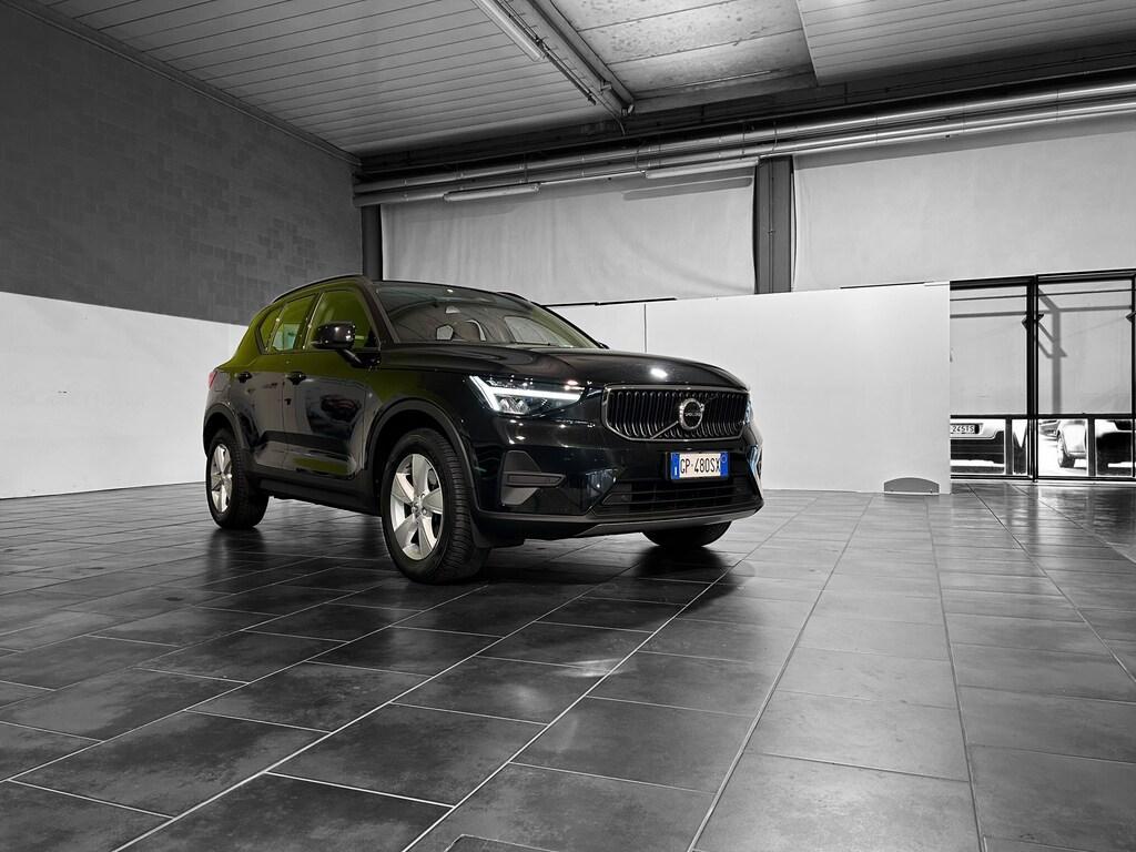 Volvo XC40 2.0 B3 Essential automatico