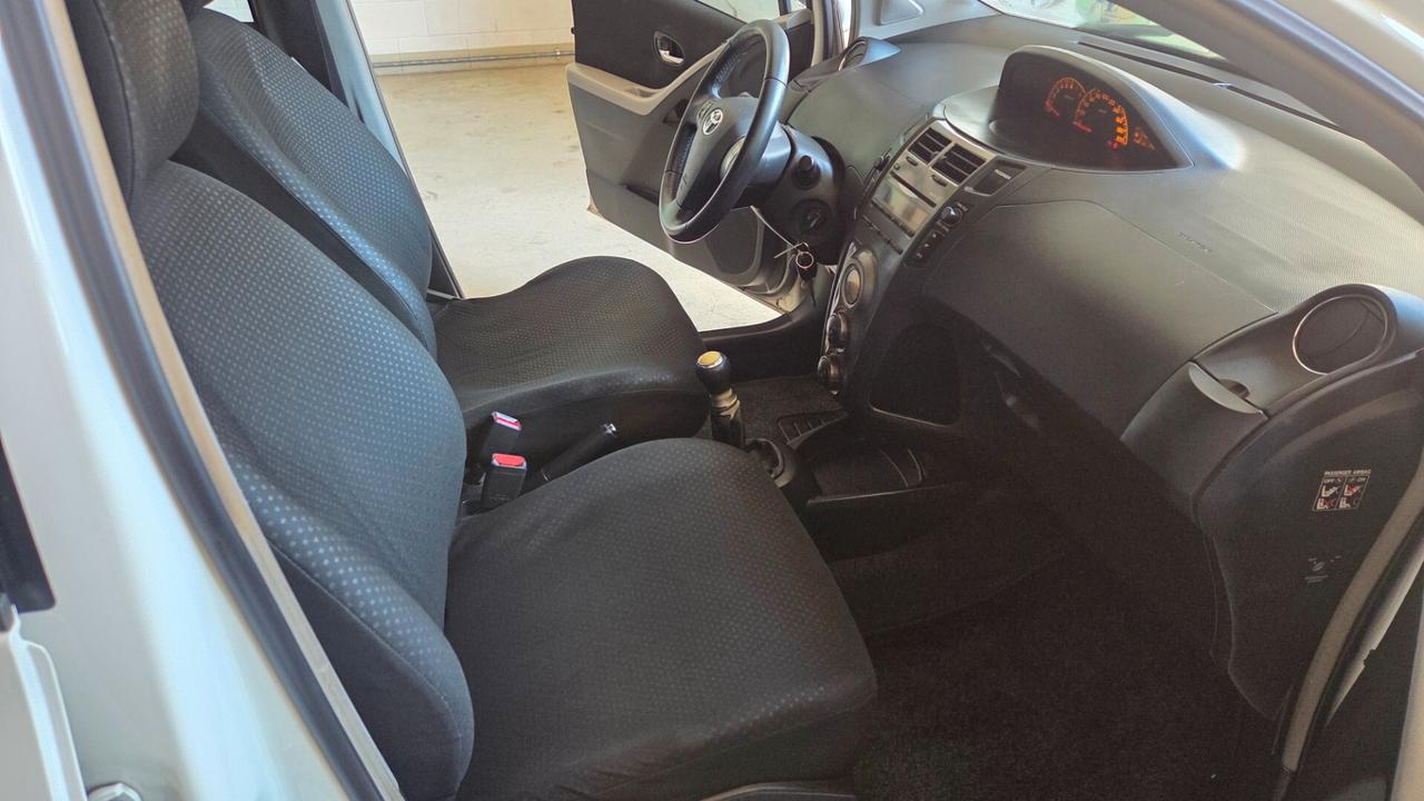 Toyota Yaris 1.0 5 porte Sol unico proprietario