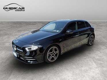 Mercedes-Benz Classe A - W177 2018 - A 180 d Premium Night edition auto