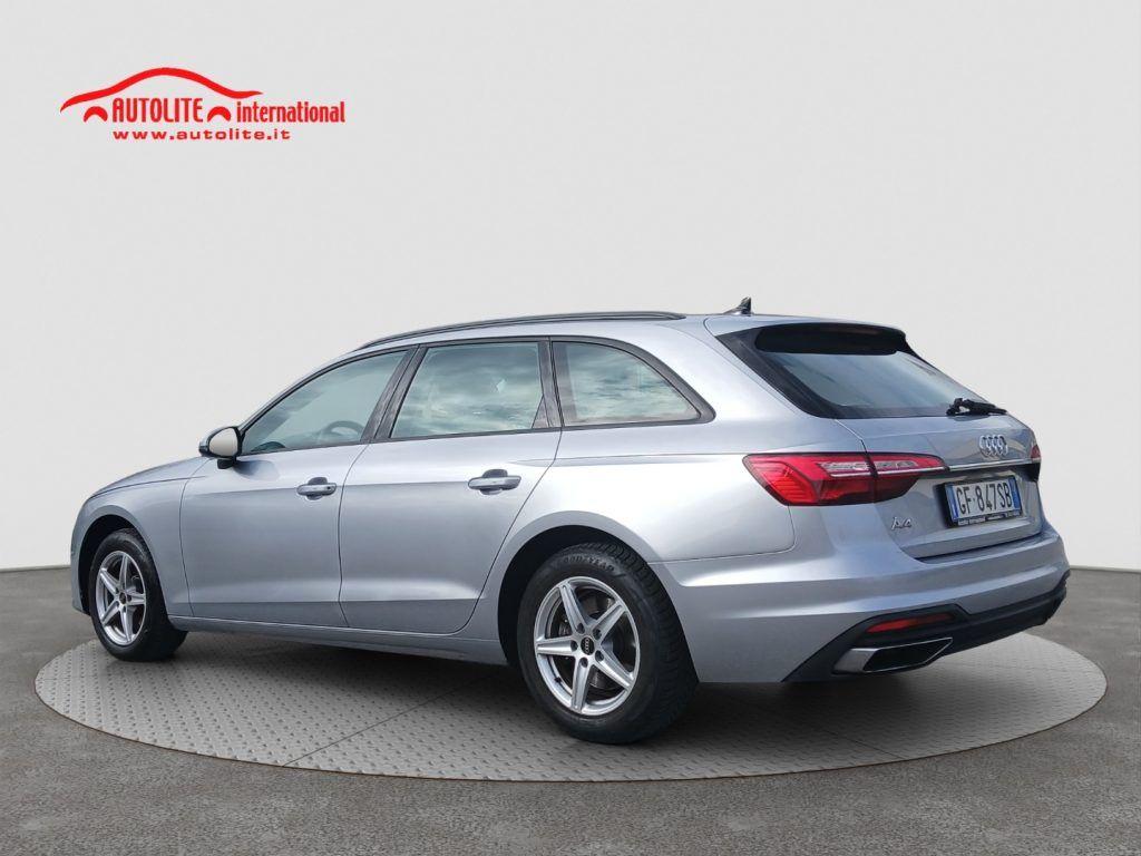 Audi A4 Avant 30 TDI/136 CV S tronic
