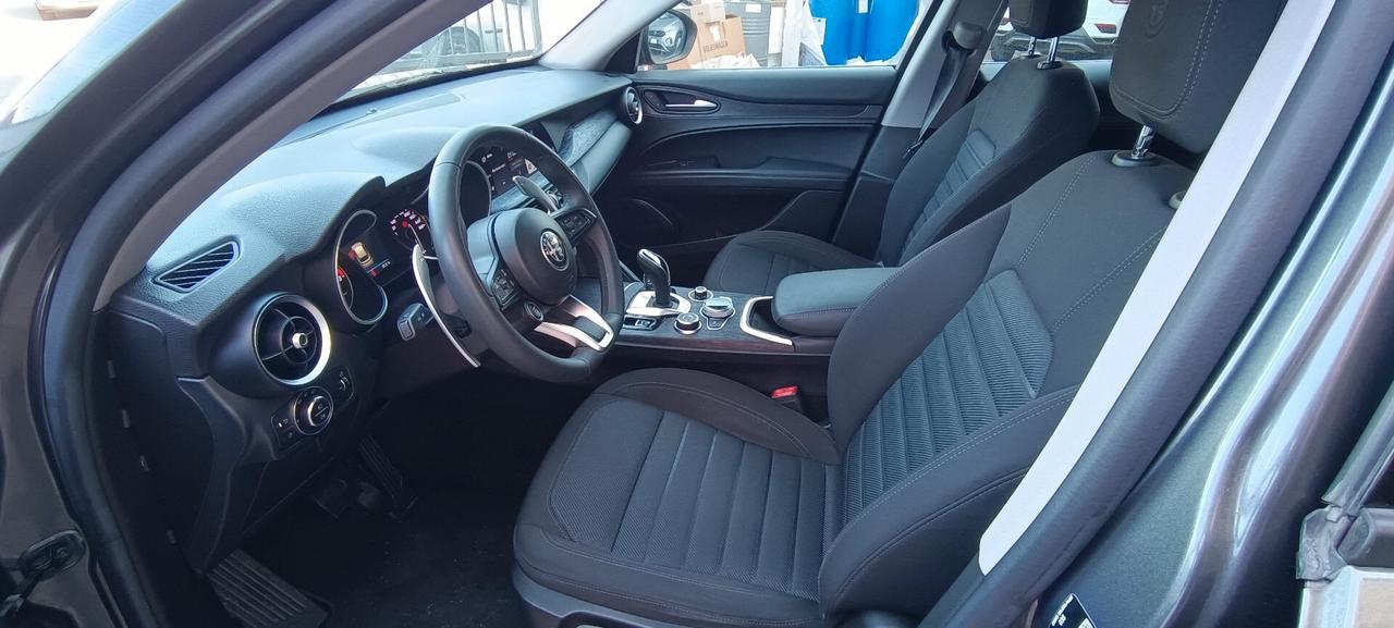 Alfa Romeo Stelvio 2.2 Turbodiesel 190 CV AT8 Q4 Business