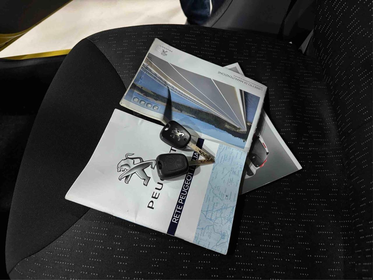 Peugeot 107 1.0 68CV 5p. Allure