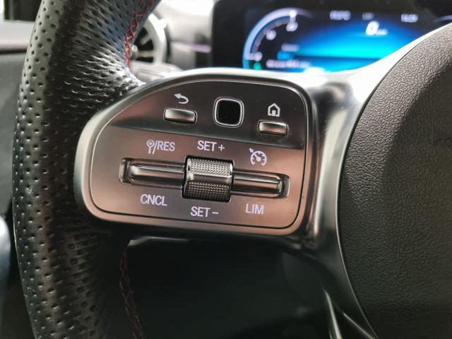 MERCEDES-BENZ A 200 d Automatic Premium AMG