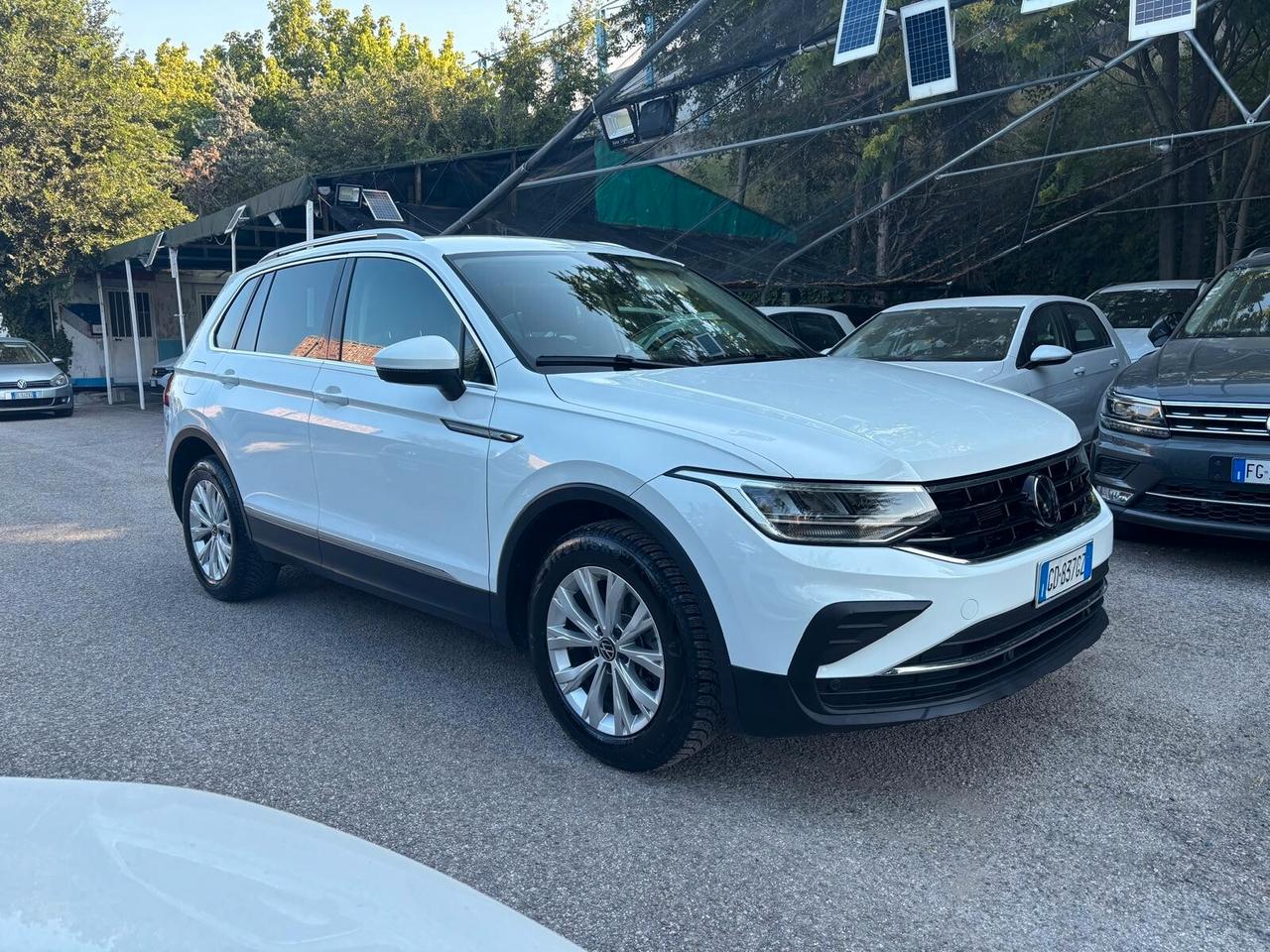 Volkswagen Tiguan 1.5 TSI ACT Life OK Neopatentati