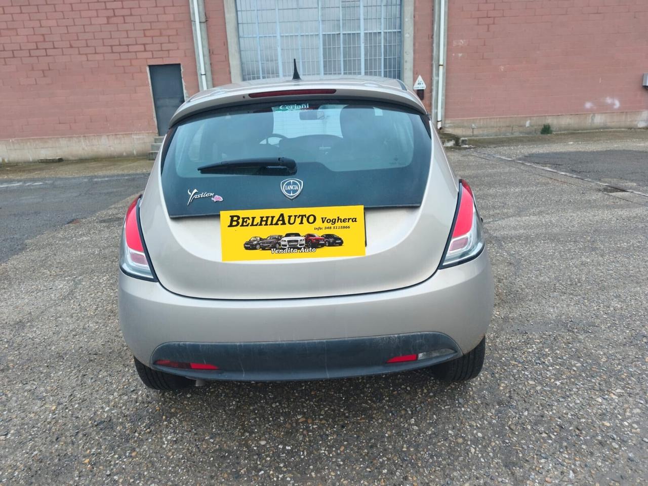 Lancia Ypsilon 2014---1.2 Benzina Neopatentati