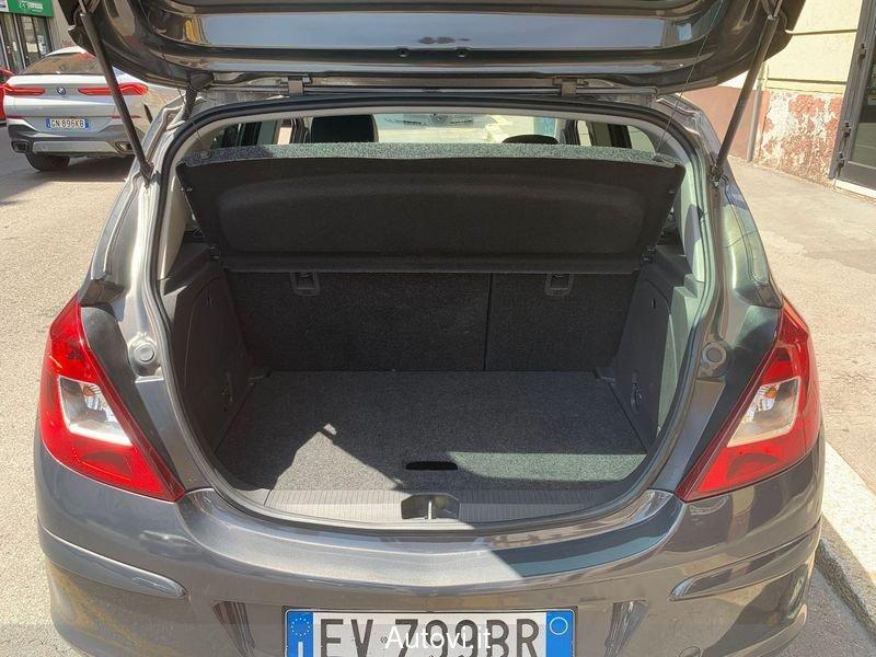Opel Corsa Corsa 1.2 5 porte Easytronic Cosmo