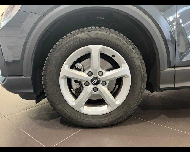 AUDI Q2 30 TDI S tronic Business