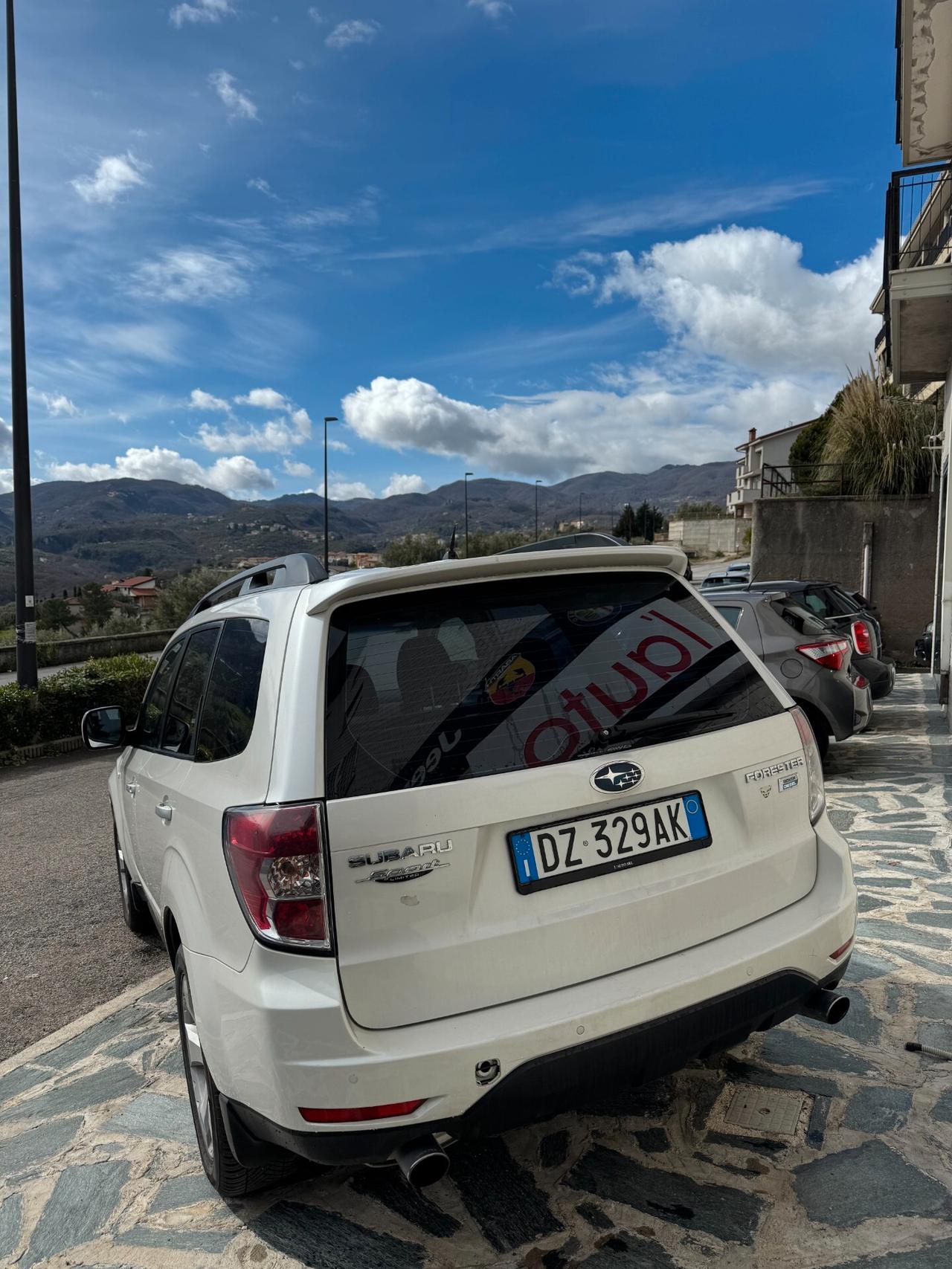 Subaru Forester 2.0D 4WD TETTO PERFETTA!