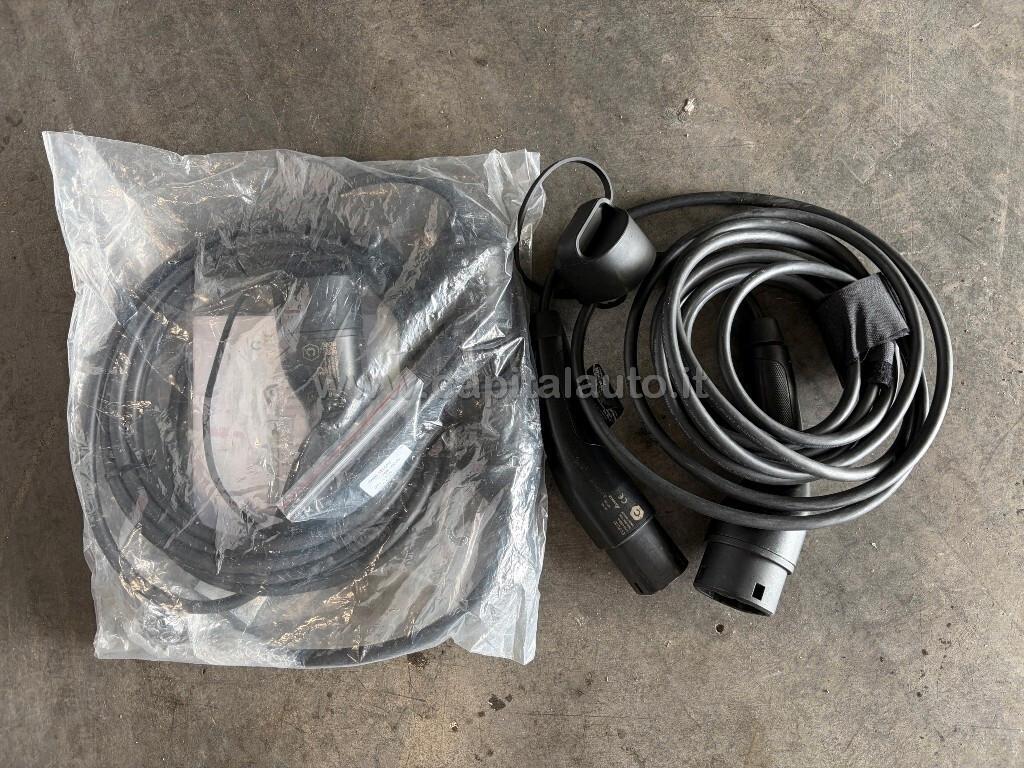 Volvo XC40 T5 Recharge Plug-in Hybrid auto NETTO 12900