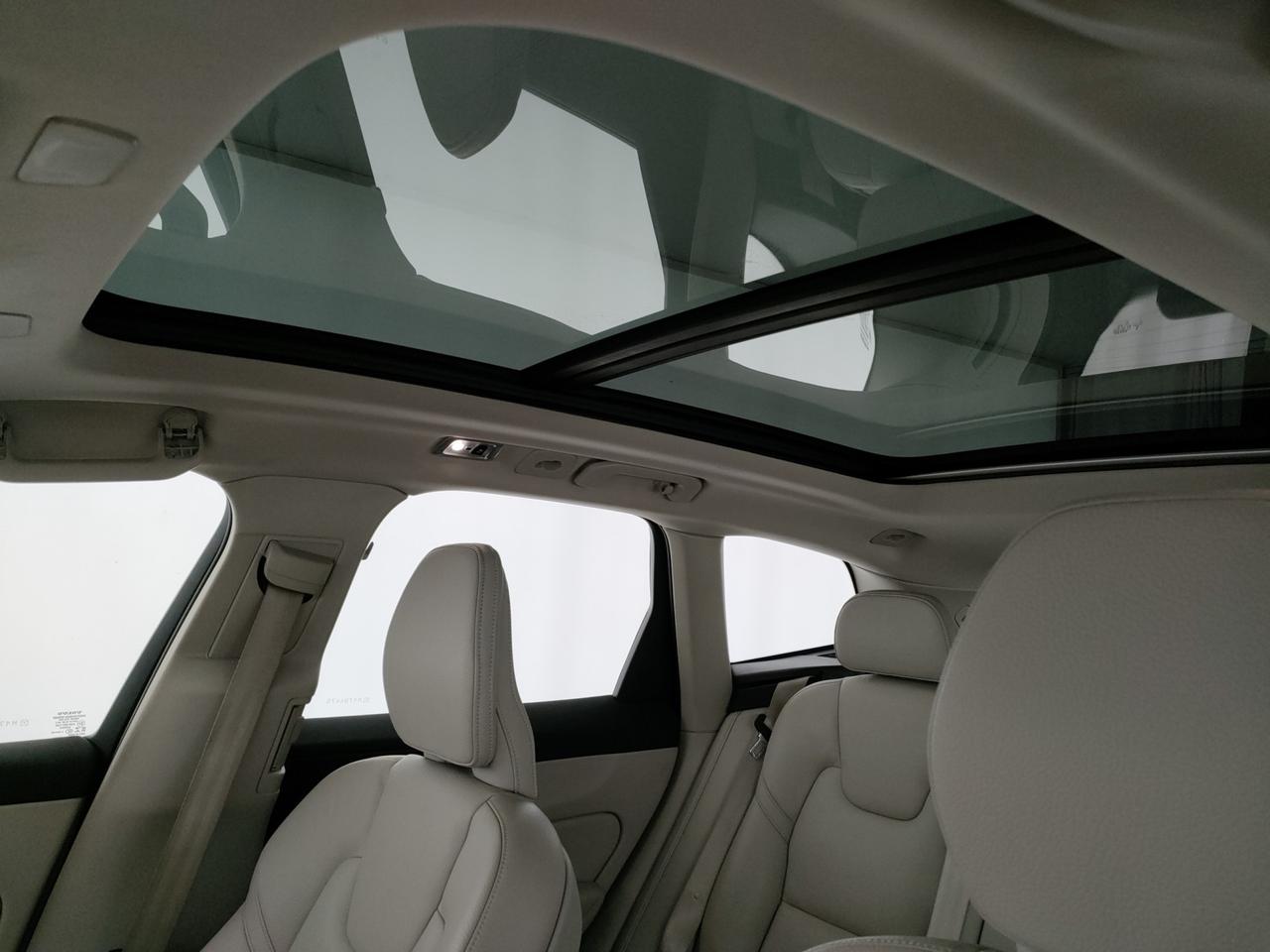 Volvo XC60 2.0 b5 Inscription awd