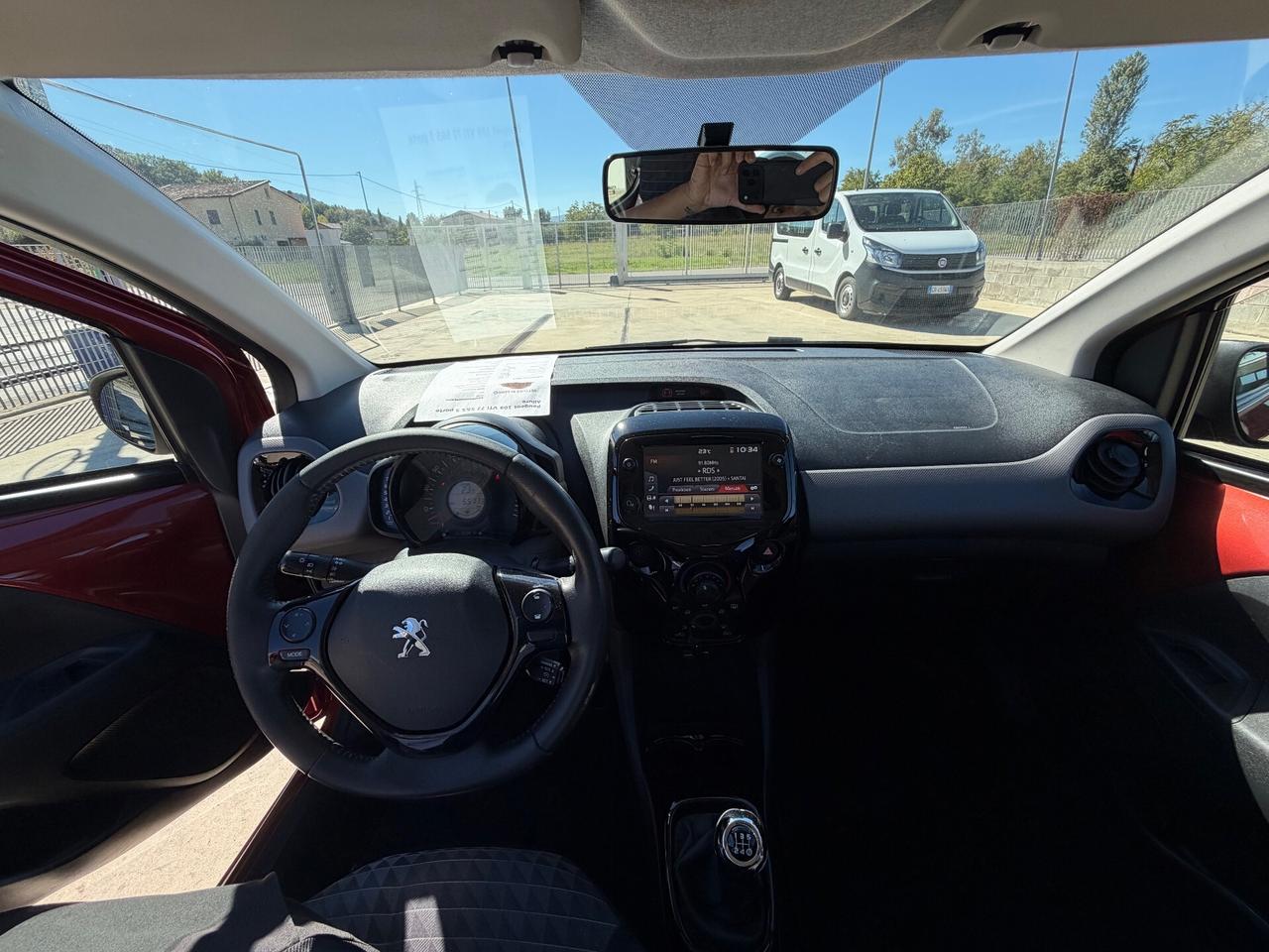 Peugeot 108 VTi 72 S&S 5 porte Allure