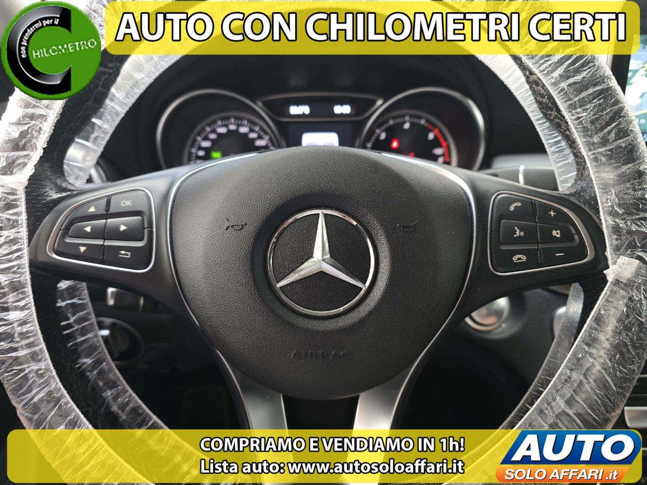 Mercedes GLA 200 D PREMIUM CAMBIO AUTOMATICO/EURO6C/CAMERA/NAVI/LED