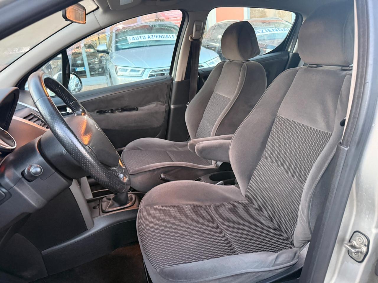 Peugeot 207 1.4 HDi 70CV ONE Line - 2006